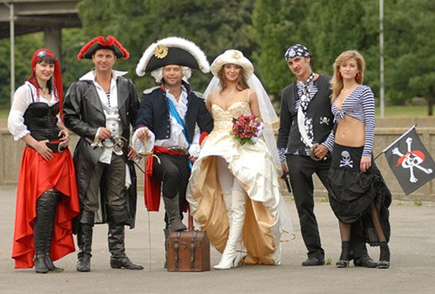 Пиратская свадьба на корабле